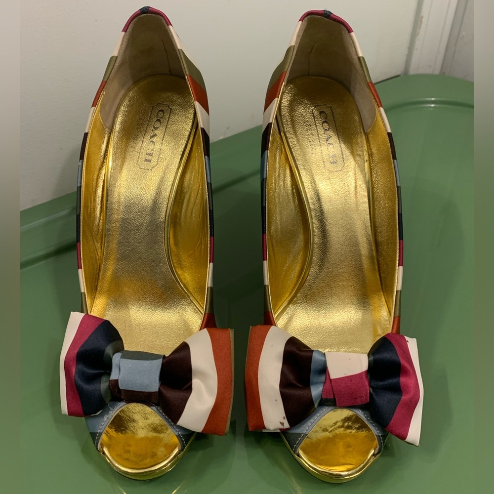 Coach Daisey Multicolor Bow Peep Toe Heels Signature A3931 Size 9